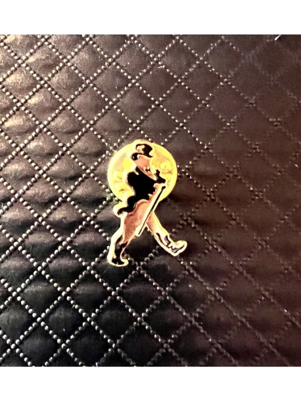JOHNNIE WALKER Black Gold Logo Lapel Pin Striding Man Scotch Whiskey SCOTLAND